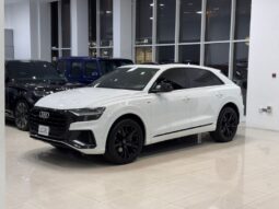 Audi Q 8 2021 full