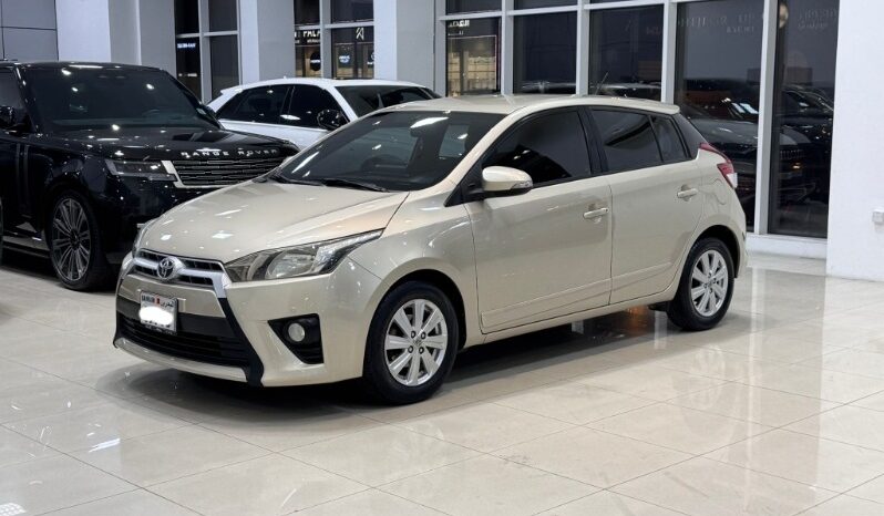 Toyota Yaris full
