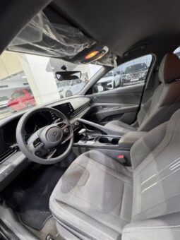 Hyundai Elantra 2022 full