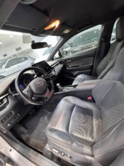 Toyota CH-R Hybrid 2020 full