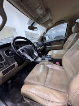 Toyota Sequoia full