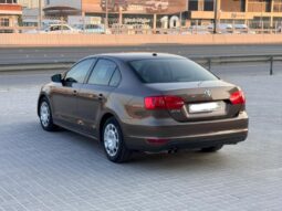 Volkswagen Jetta 2012 full