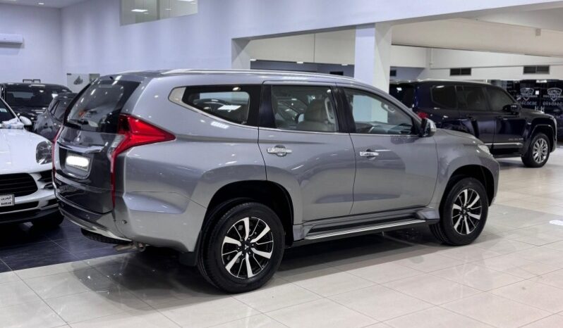 Mitsubishi Montero 2016 full