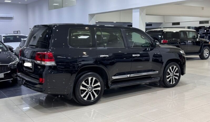 Toyota Land Cruiser 2019 full