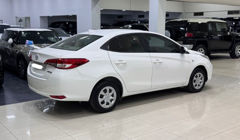 Toyota Yaris 2021 full