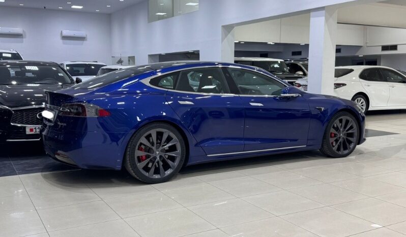 Tesla S-Model 2019 full