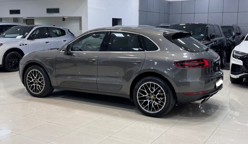 Porsche Macan 2015 full