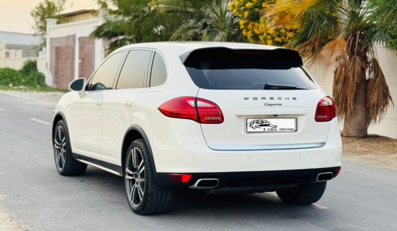 Porsche Cayenne 2011 full