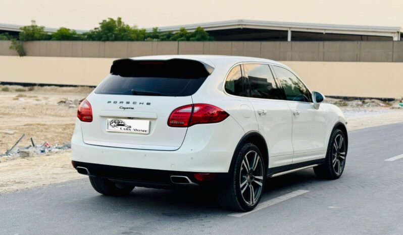 Porsche Cayenne 2011 full