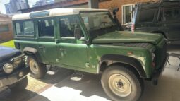 Land Rover Defender 110 2000 full