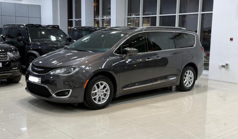 Chrysler Pacifica 2020 full