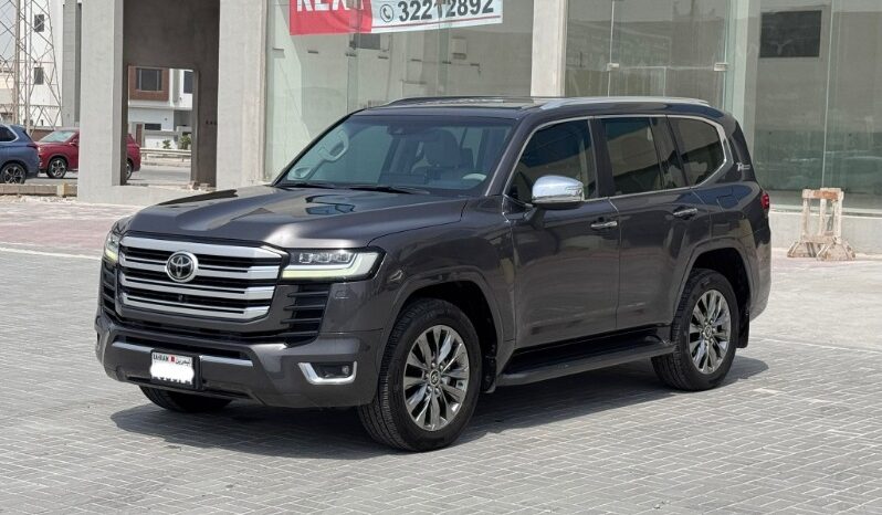 Toyota Land Cruiser 2022 full