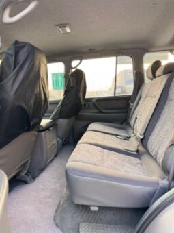 Toyota Land Cruiser 1999 full