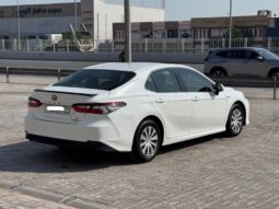 Toyota Camry 2021 full