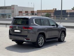 Toyota Land Cruiser 2022 full