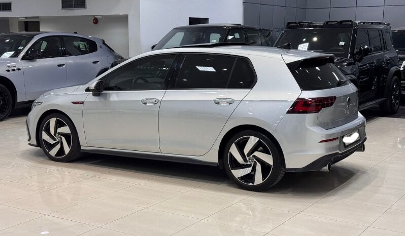 Volkswagen Golf 2024 full