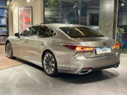 Lexus LS- 500 2019 full