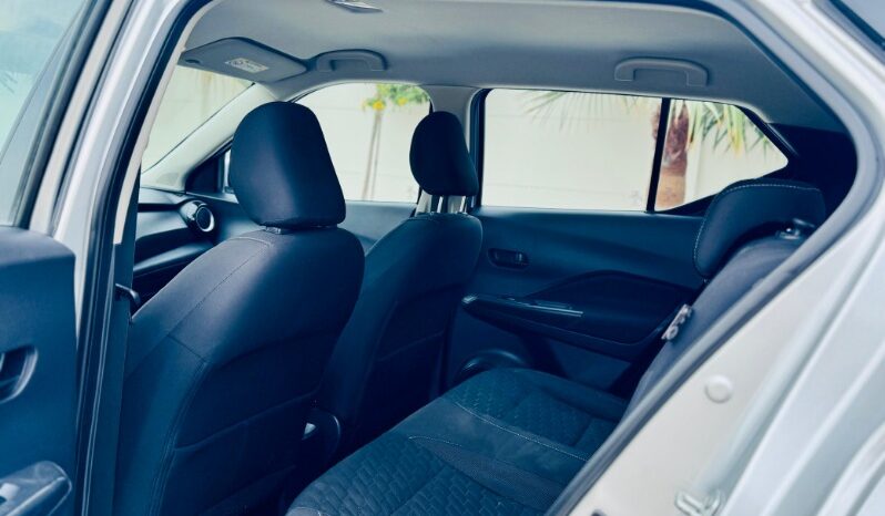 Nissan Kicks 2022 full