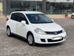 Nissan Tiida 2012