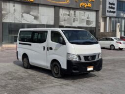 Nissan URVAN 2016