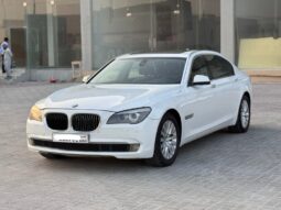 BMW 740i 2012 full