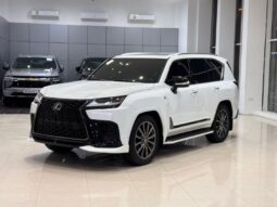 Lexus LX-600 2025 full