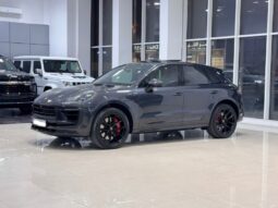 Porsche Macan 2022 full
