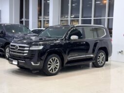 Toyota Land Cruiser 2023 full