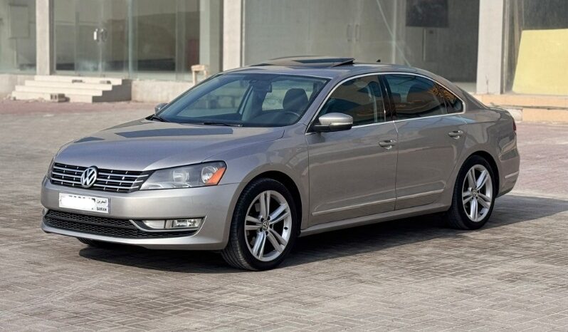 Volkswagen Passat 2014 full