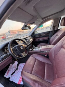 BMW 740i 2012 full