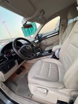 Volkswagen Touareg 2016 full