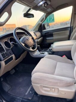 Toyota Sequoia 2013 full