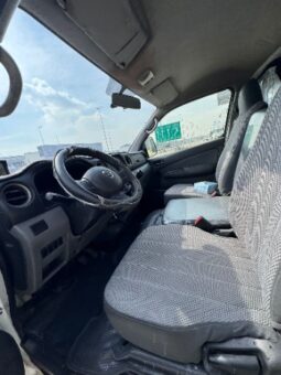 Nissan URVAN 2016 full