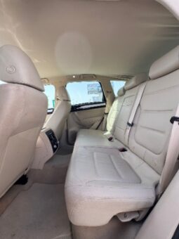 Volkswagen Touareg 2016 full