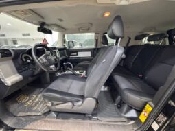 Toyota Fj Cruiser 2013 full