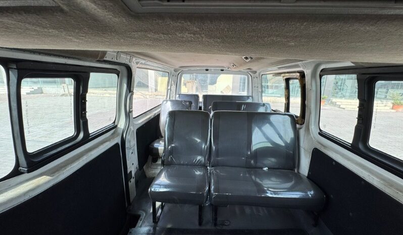 Nissan URVAN 2016 full