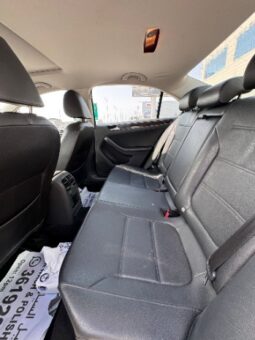 Volkswagen Jetta 2017 full