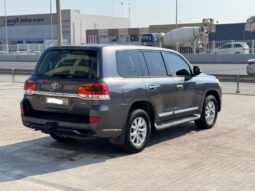 Toyota Land Cruiser 2018 full
