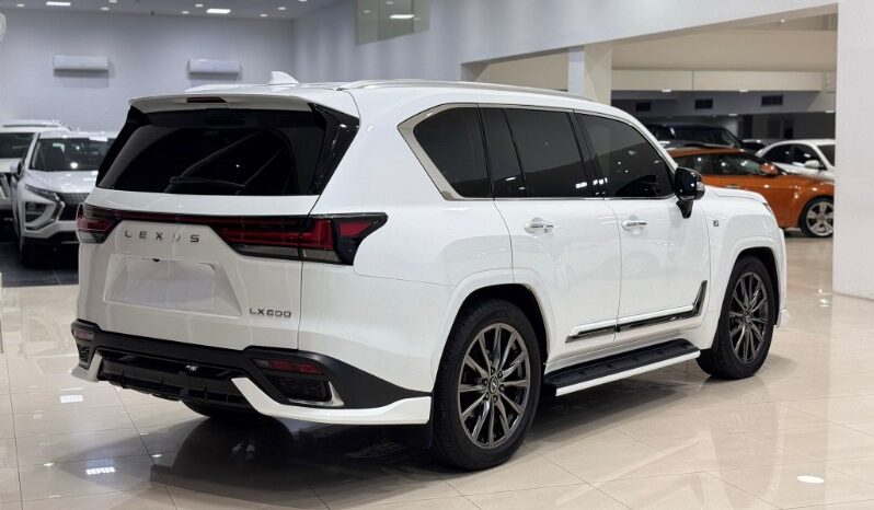 Lexus LX-600 2025 full
