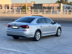 Volkswagen Passat 2018 full