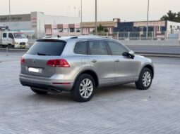 Volkswagen Touareg 2016 full