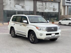 Toyota Land Cruiser 2014
