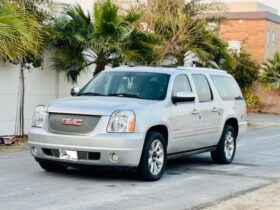 GMC Yukon XL 2013