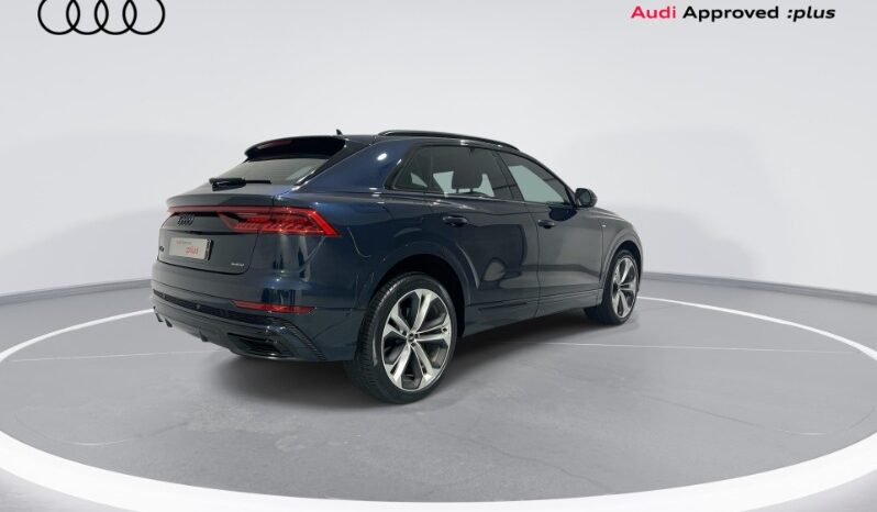 Audi Q8 2023 full
