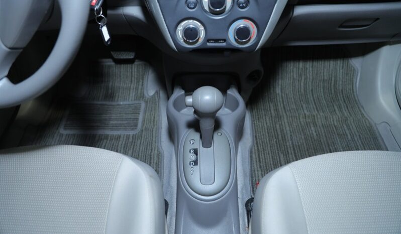 Nissan Sunny 2024 full