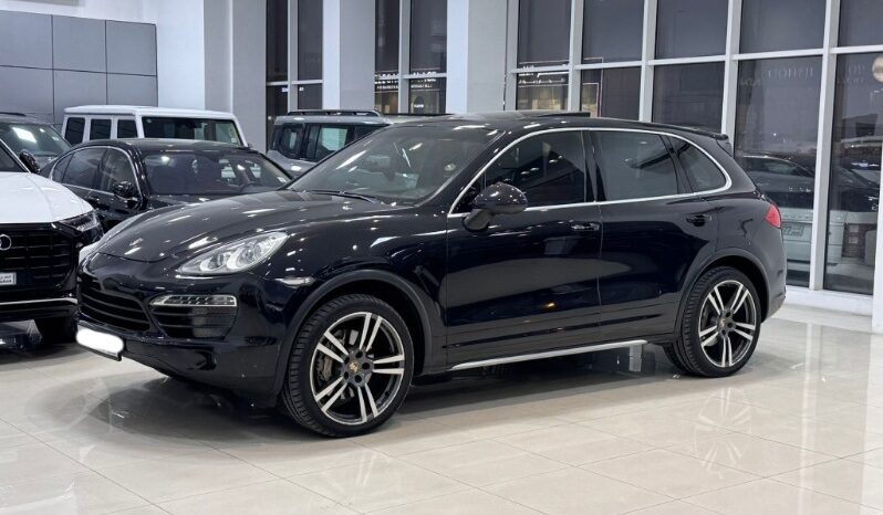 Porsche Cayenne S 2014 full