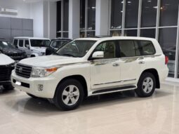 Toyota Land Cruiser 2015 full
