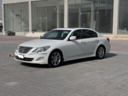 Hyundai Genesis 2013 full