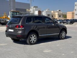 Volkswagen Touareg 2010 full