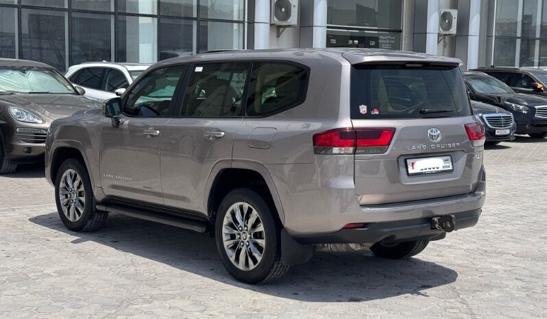 Toyota Land Cruiser 2023 full